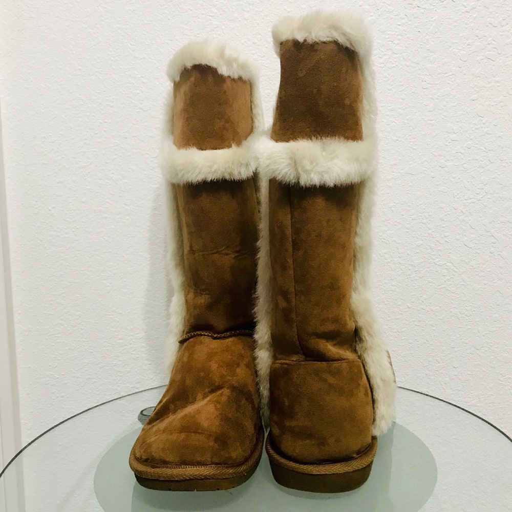 Women’s Rampage Tan Snow Boots Sz 8